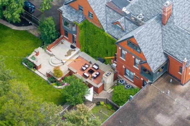 The New Victorian Mansion Bed & Breakfast Saint Paul Exterior photo